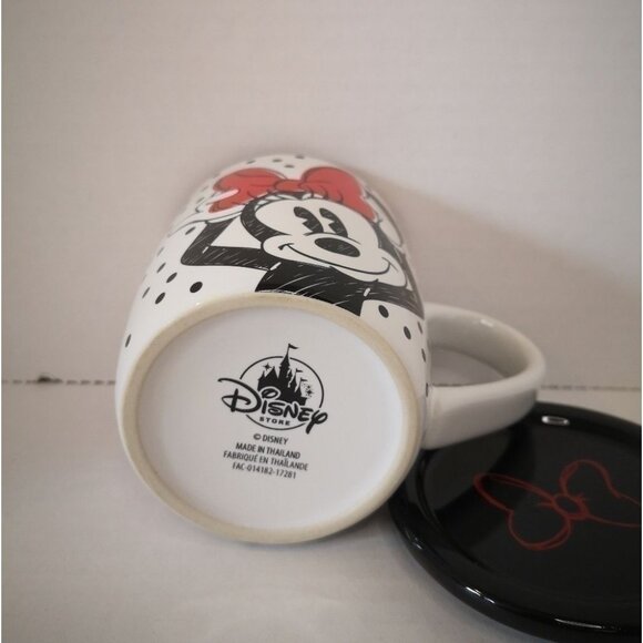 Disney Minnie Mouse Mug with Lid - Picture 7 of 7